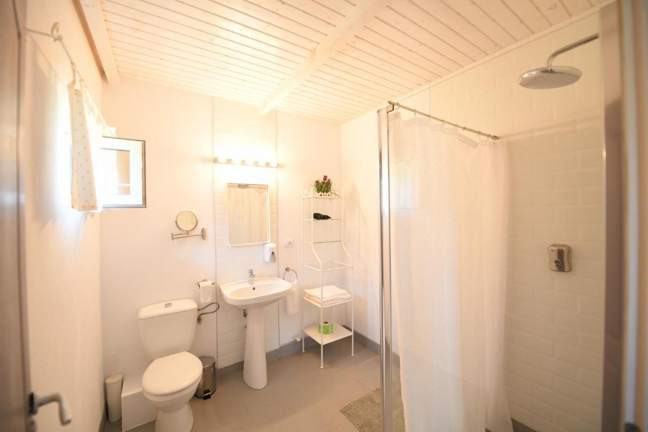 La Mosie Hotel Hateg Ngoại thất bức ảnh